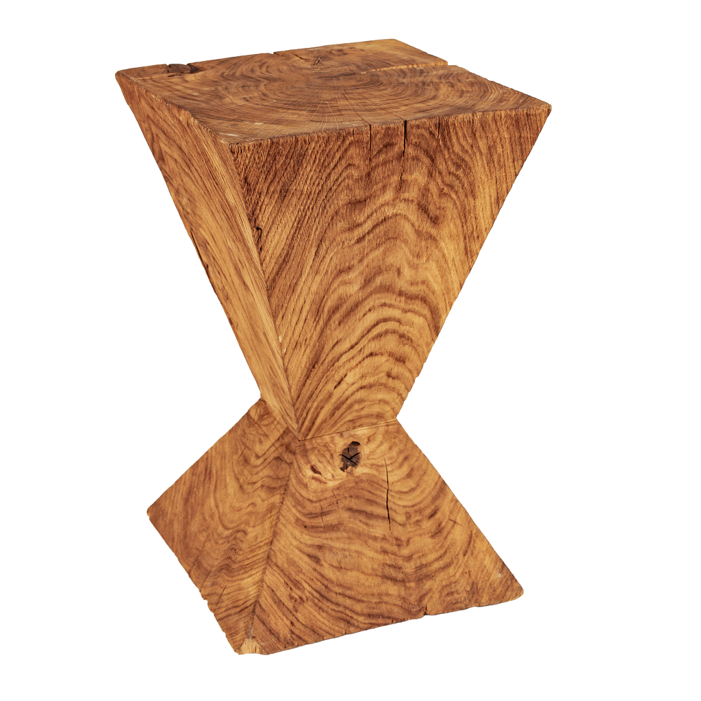 Hocker aus Massivholz